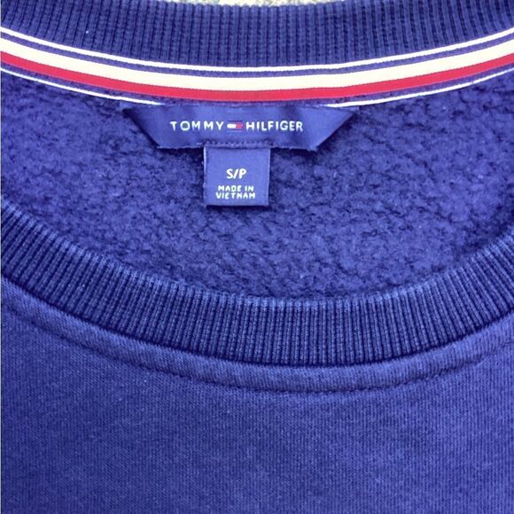 TOMMY HILFIGER DARK NAVY BLUE CREW NECK SLIP ON SWEAT SHIRT SMALL - Picture 3 of 6